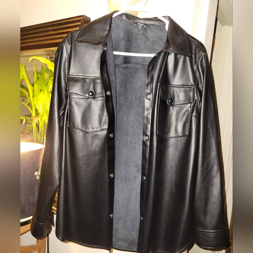 EXPRESS Faux Leather Button Up Shirt Jacket XS